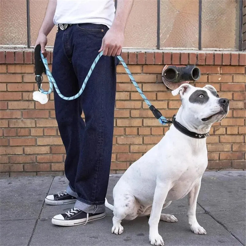 犬用反射リード パッド付きハンドル
丈夫なロープ 1.5M・2M・3M対応
